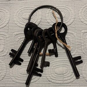 Vintage Black Key Wall Decor